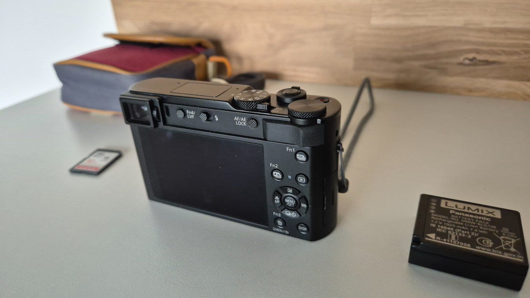 Panasonic Appareil photo: Panasonic Lumix DC-TZ202D Digitalkamera 1" Sensor 20MP Top! – Neuf (Voir description) à Bassersdorf par retrolab 6
