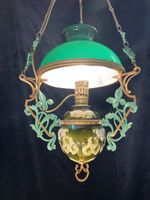 Antik Petroleum Lampe mit  grünem Glas elektrifiziert um1920