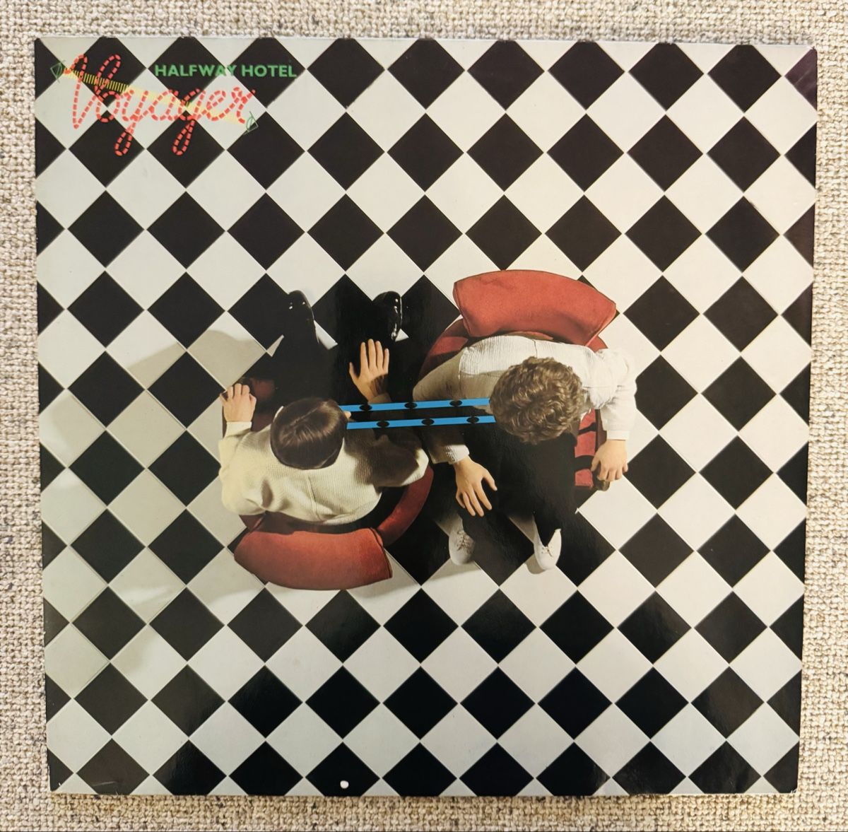 Dischi in vinile: Voyager - Halfway Hotel - LP - 70s – Usato da Rorbas venduto da BlackstarRecords