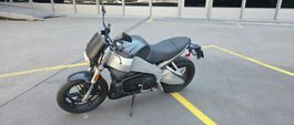 Buell XB9SX City – charakterstarkes Liebhabe