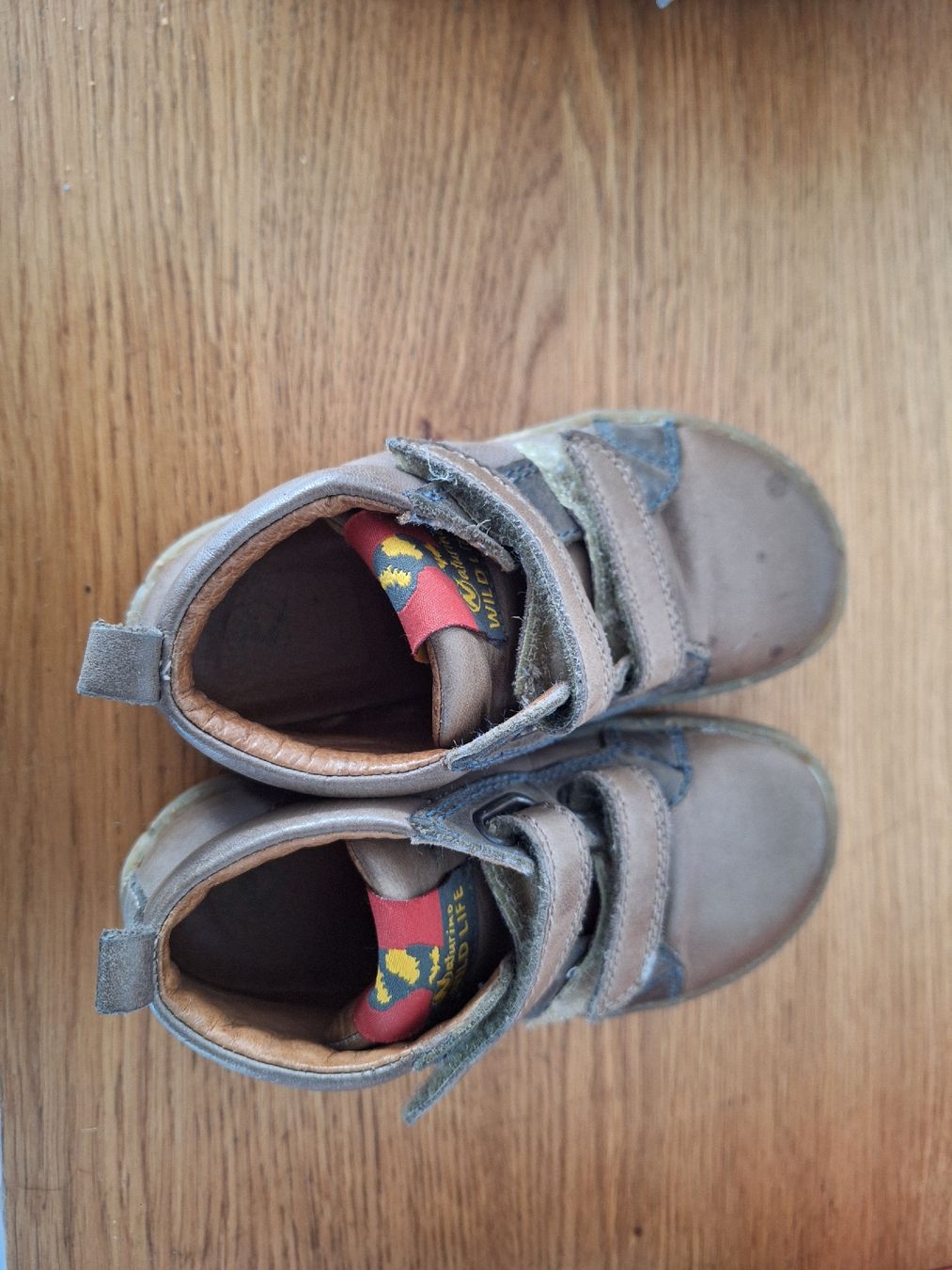 Naturino Scarpe per ragazzi: Chaussures Naturino - taille 25 – Usato da Hauteville venduto da Pauline_Fadil