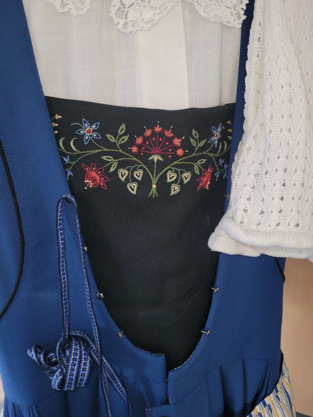 Costumi: Tracht Aargauer original – Nuovo (secondo la descrizione) da Tegerfelden venduto da Tiggerfreund 1