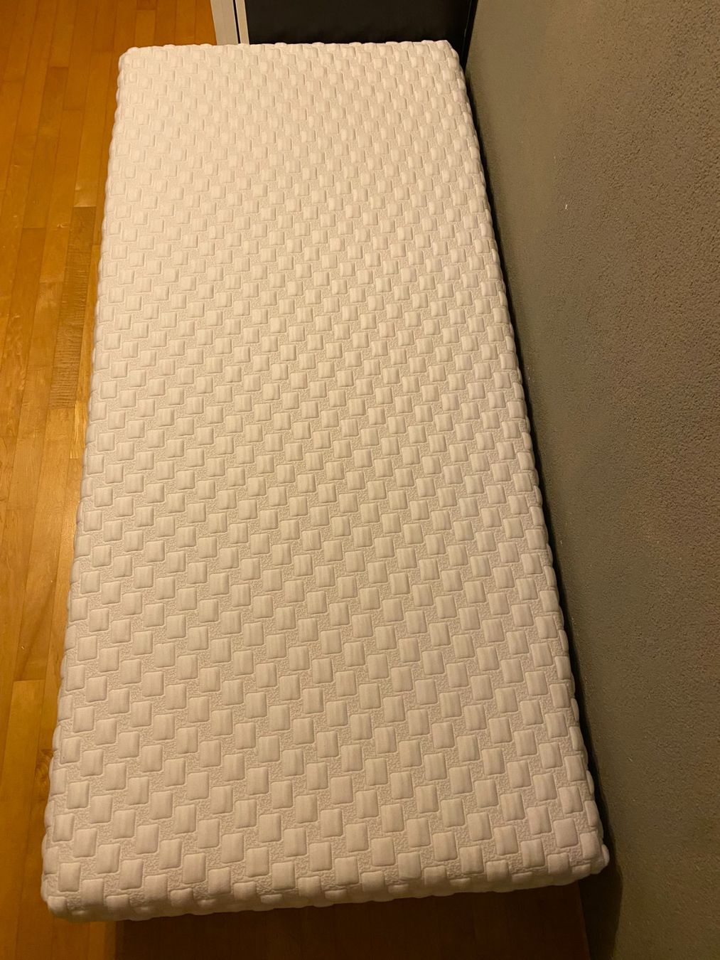 Technogel Materassi: Technogel Matratze 90x200 – Usato da Arbon venduto da akaEOZ
