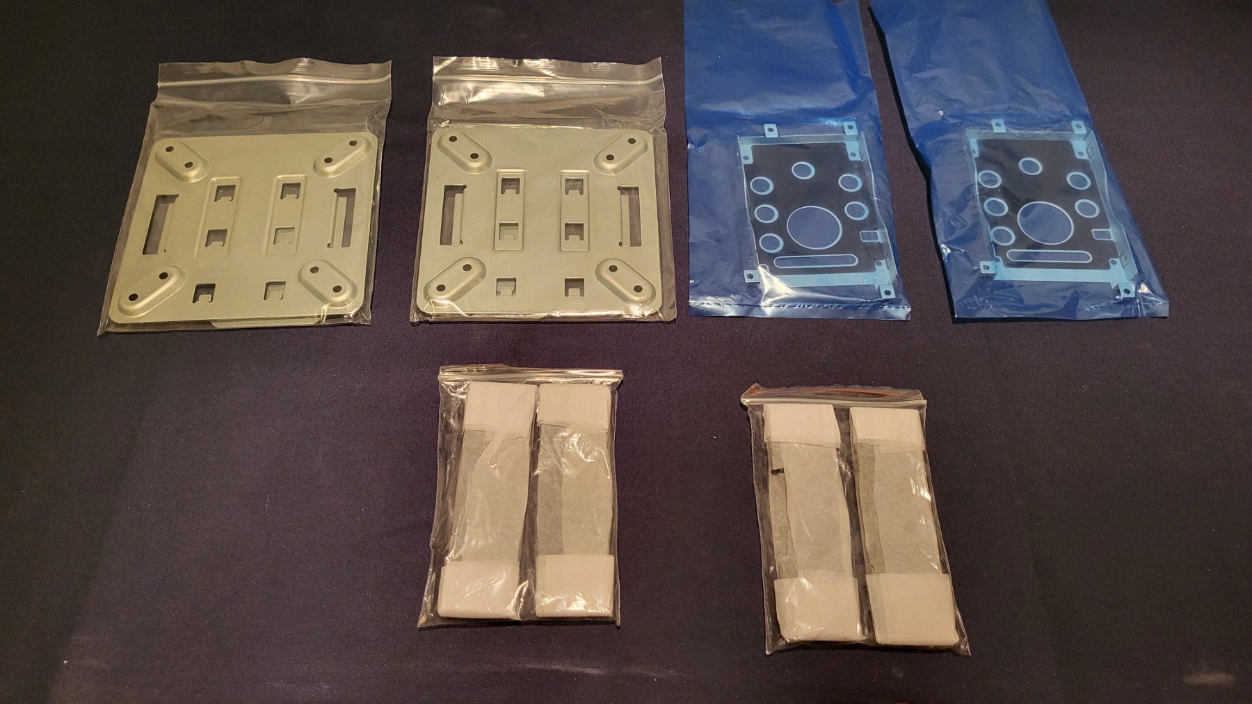 Componenti elettronici: PC Gehäuse Montagematerial Schrauben Set – Nuovo (secondo la descrizione) da Uster venduto da gurust 2