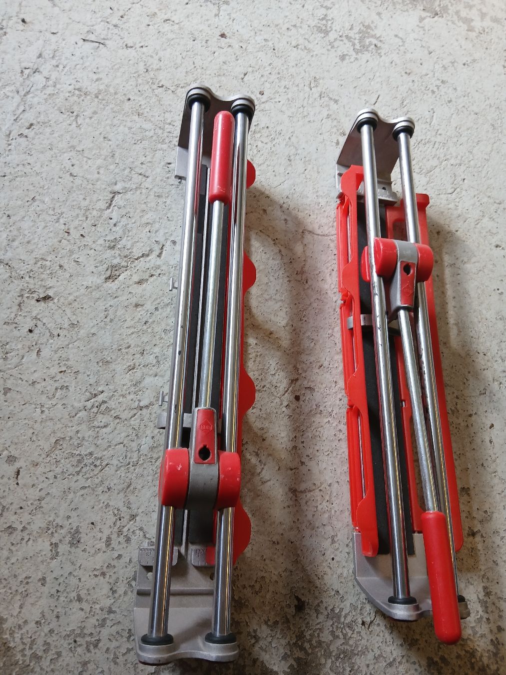 Tutti gli attrezzi: 2x Fliesenschneider Rubi – Nuovo (secondo la descrizione) da Ebnat-Kappel venduto da Audi_05 1