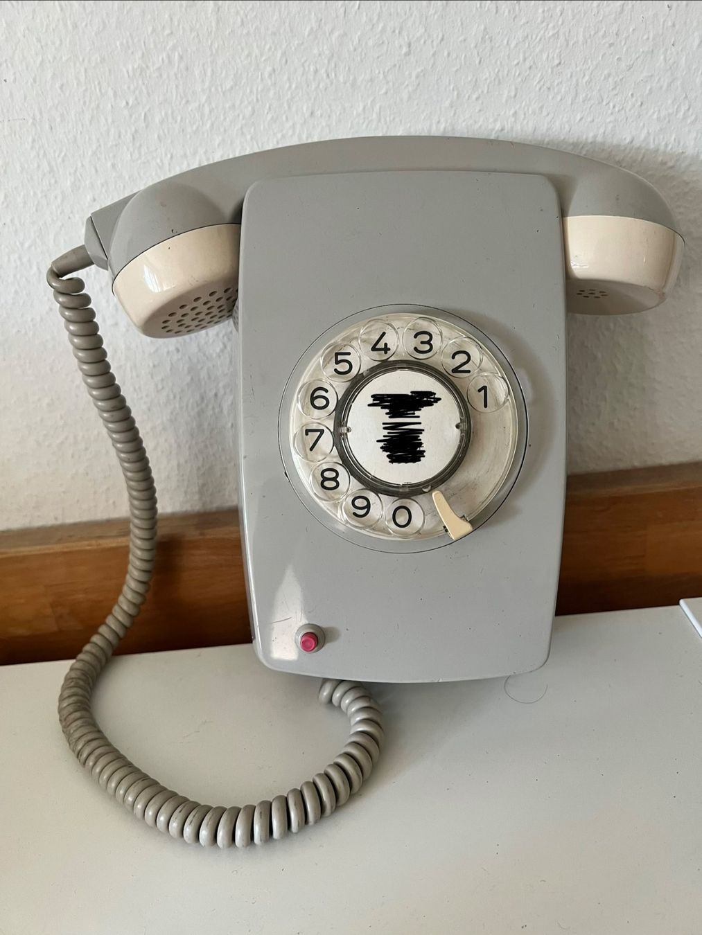 Telefoni: Wählscheibe  Vintage Wandtelefon – Usato da Basel venduto da Kasodra