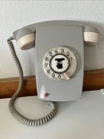 Wählscheibe  Vintage Wandtelefon