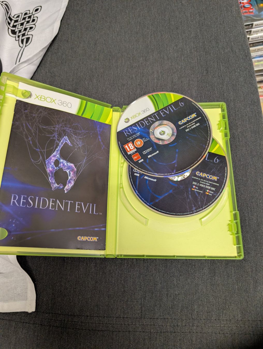 Jeux: Resident evil 6 Microsoft Xbox 360 – D'occasion à Giubiasco par Ticinerd 2