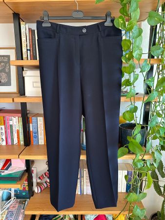 Aus Mamas Fundus: schwarze Bundfaltenhose