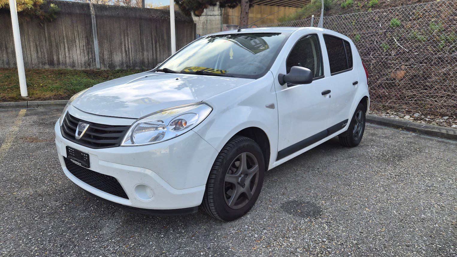 Dacia Automobili: Dacia Sandero 1.6 Blackline – Usato da Conthey venduto da garagedunord