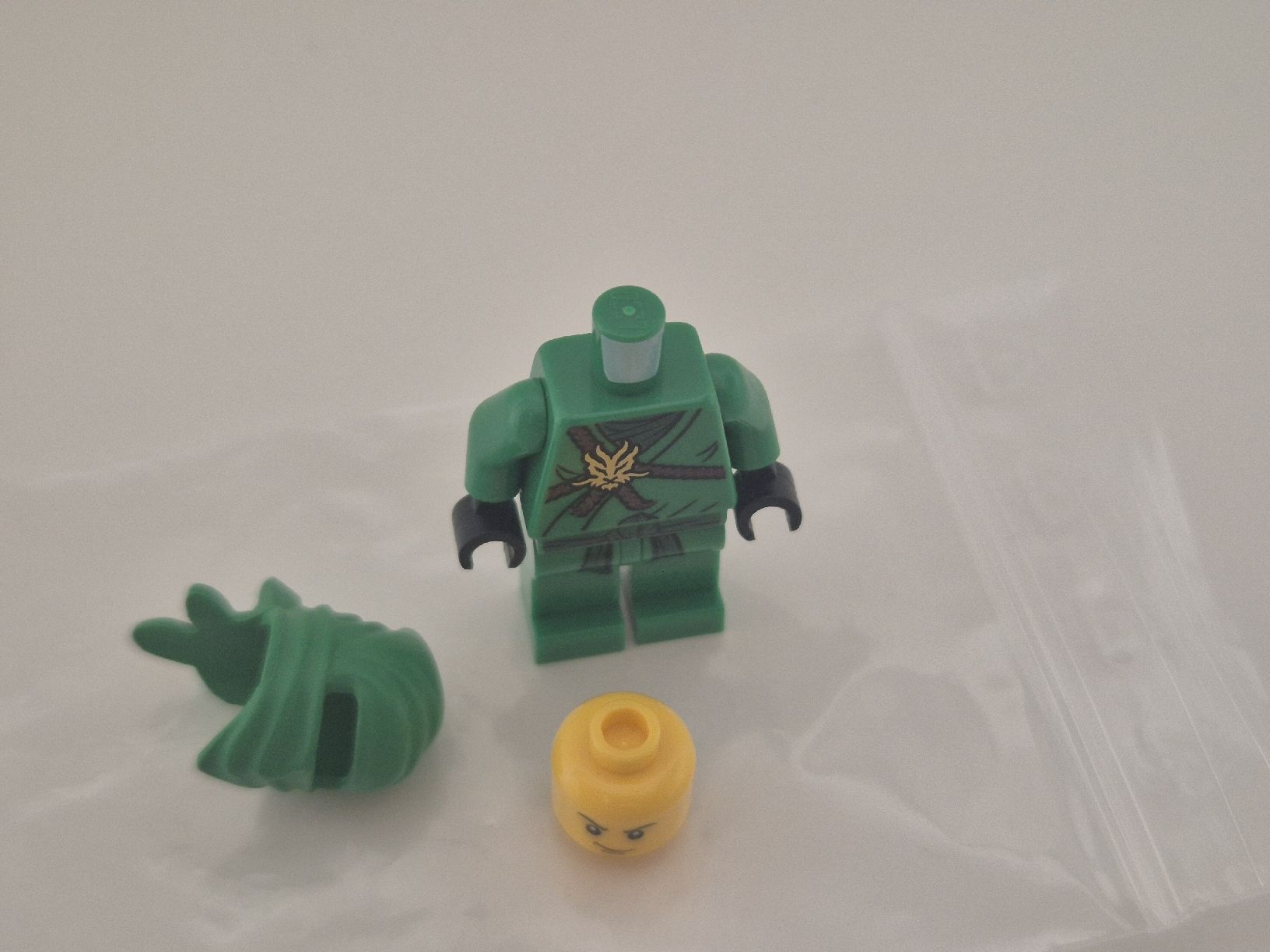 Lego Statuette: Lego Ninjago Lloyd Pilot – Usato da Neuenhof venduto da Alex5432. 2