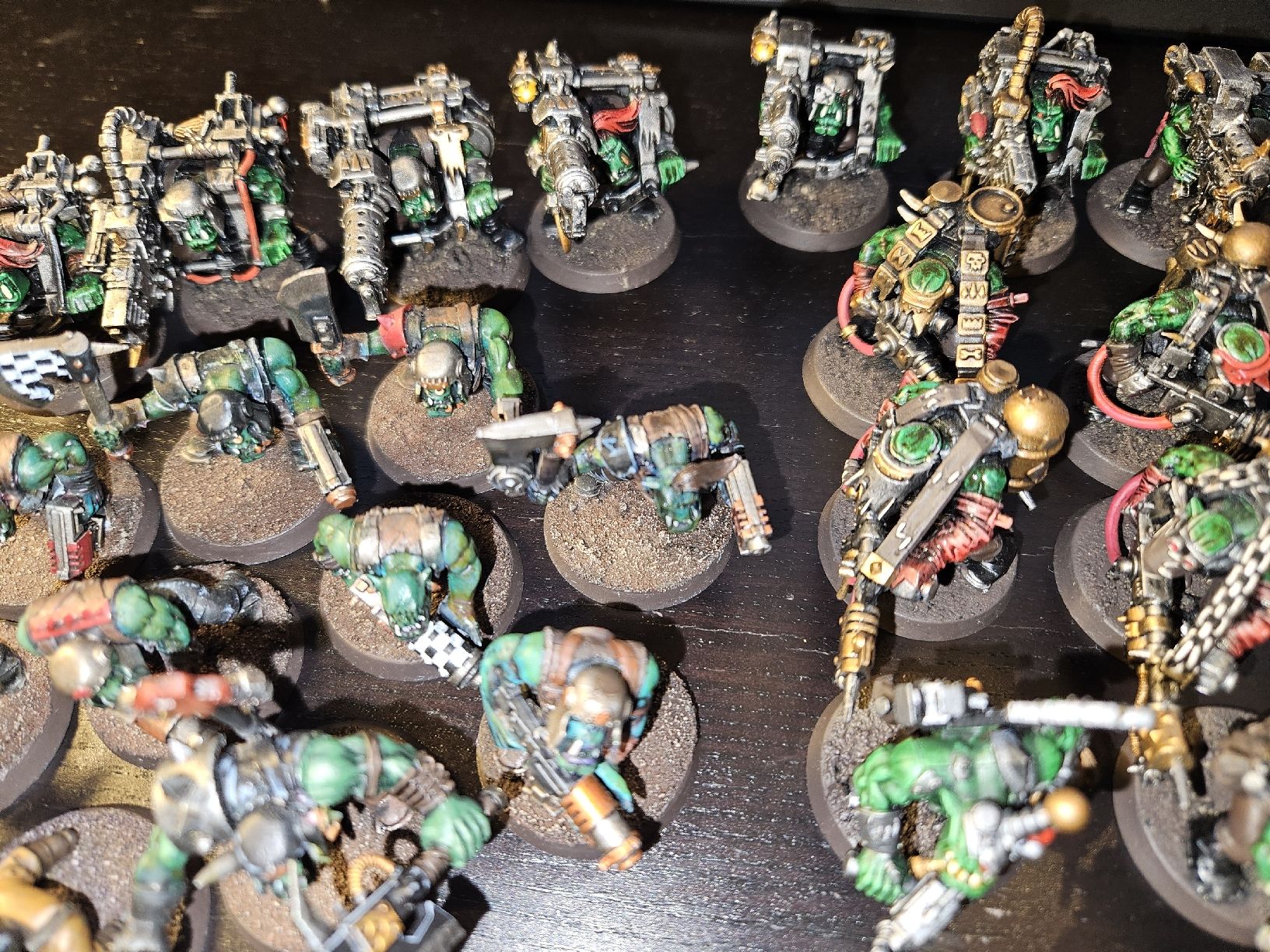 Kit di modellismo & Modellini statici: Warhammer 40K - Ork Detachment Painted – Usato da Genève venduto da lec_2k2j 5