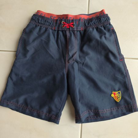 Tolle FC Basel Badehose, Gr. 140 für grosse Fussball-Fans!