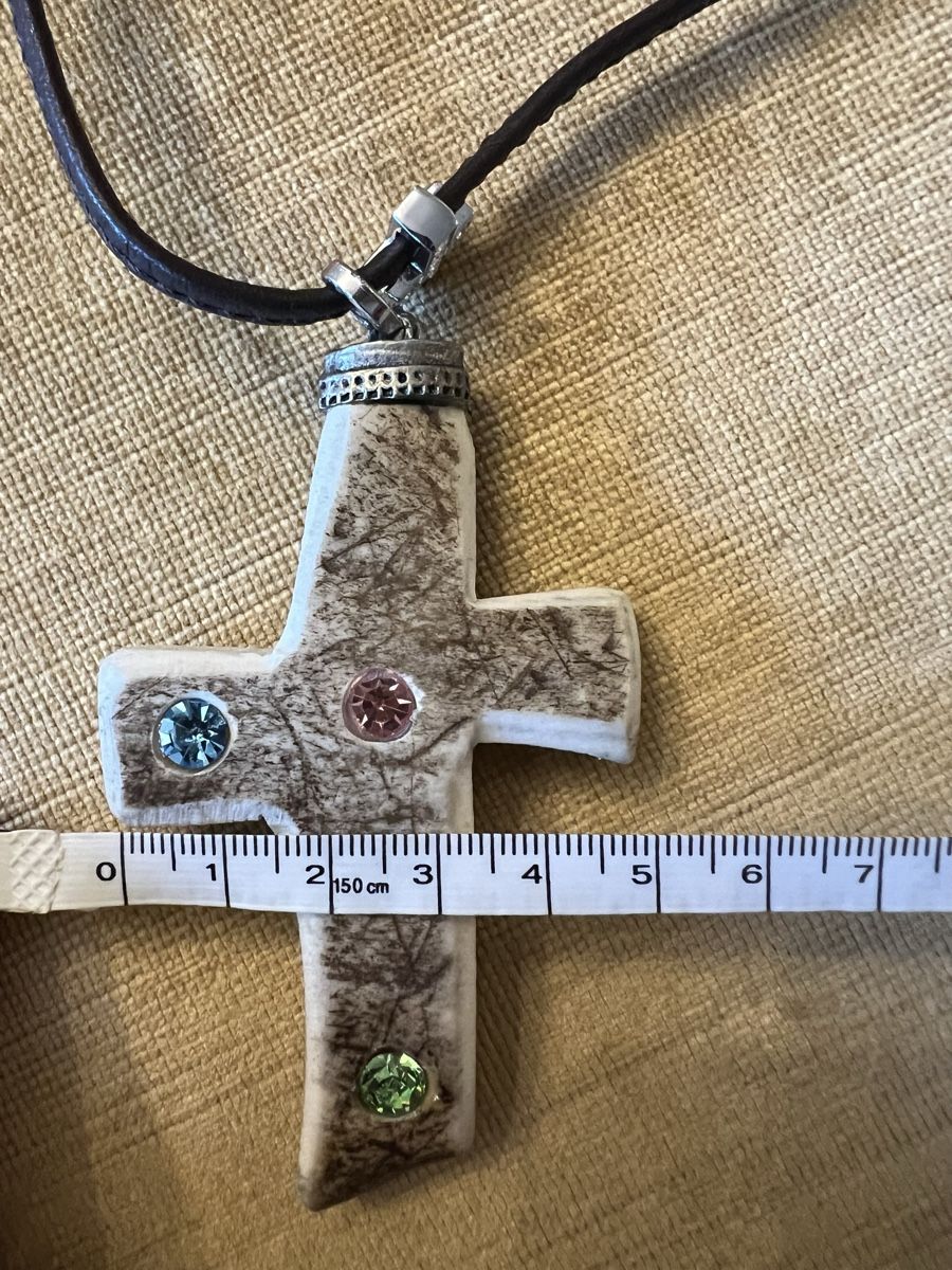 Ciondoli: Kreuz aus Hirschhorn Einzelstück – Usato da Kilchberg ZH venduto da Lisavivienne 6
