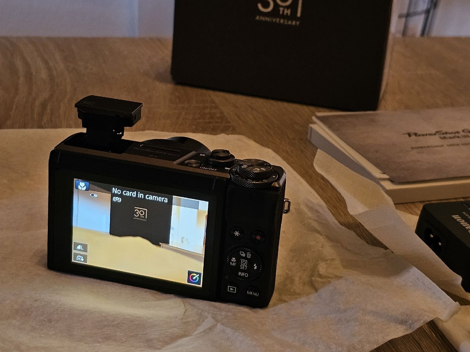 Canon Kamera: Canon PowerShot G7 X Mark III - Édition 30e Anniversaire – Neu und originalverpackt aus Bulle von Bflowx 3