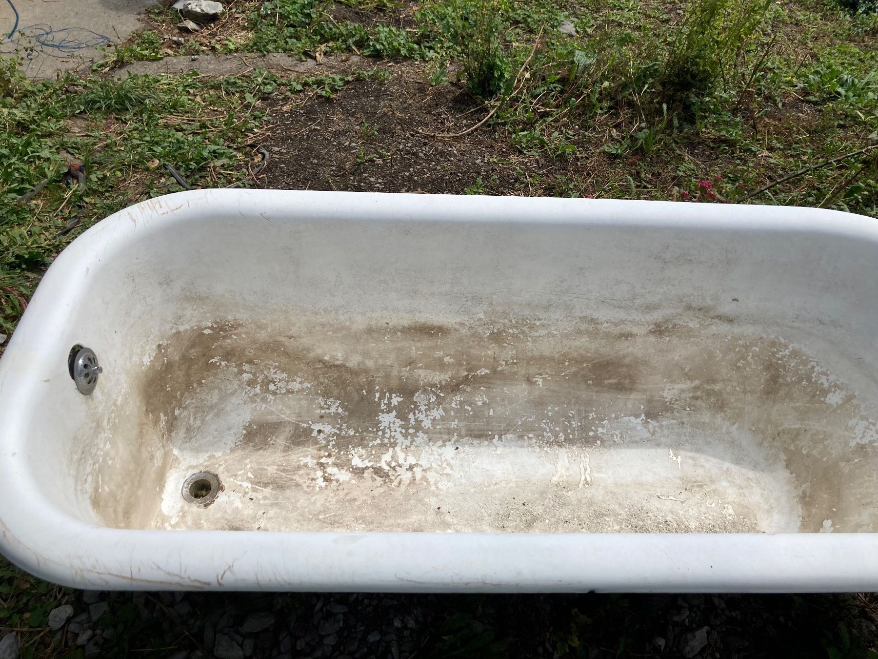 Badewannen: Füsschen-Badewanne – Gebraucht aus Erstfeld von Pfiffholder 2
