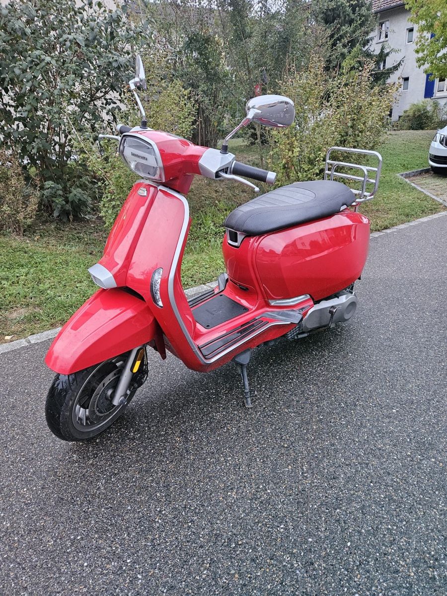 Lambretta Scooter: Lambretta V125 Special – Usato da Winterthur venduto da Neri2011 1