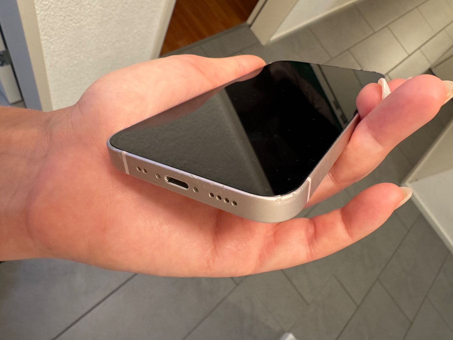 Apple Telefoni cellulari / Smartphones: iPhone 13 mini (rose) – Usato da Winznau venduto da ste_xf5t 7