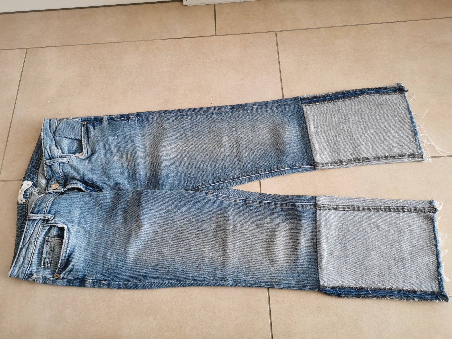 Mango Jeans: Mango Jeans - Grösse 40 – Nuovo (secondo la descrizione) da Rickenbach b. Wil venduto da VeryLovelyThings