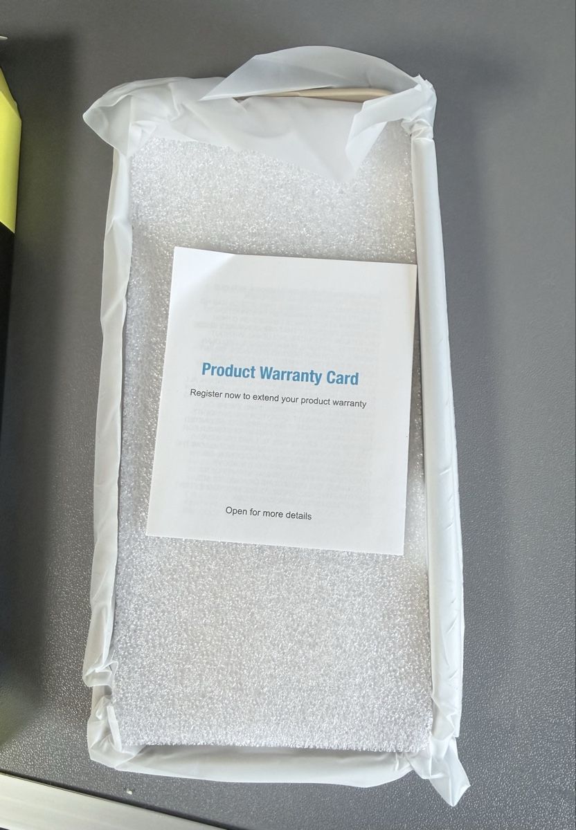 Apple Telefoni cellulari / Smartphones: Handyhülle für iPhone 16 Pro Max – Nuovo e nell'imballaggio originale da Rebstein venduto da dijana_crgc 4
