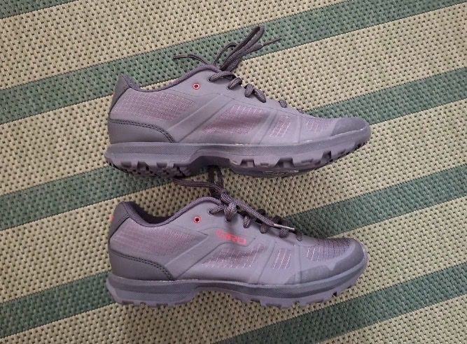 Giro Scarpe da uomo: Giro Gauge Veloschuh – Nuovo (secondo la descrizione) da Zürich venduto da annalenzki