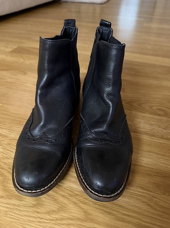 Scarpe da donna: Stiefel aus echte Leder  – Usato da Wil SG venduto da mar_w7v7 2