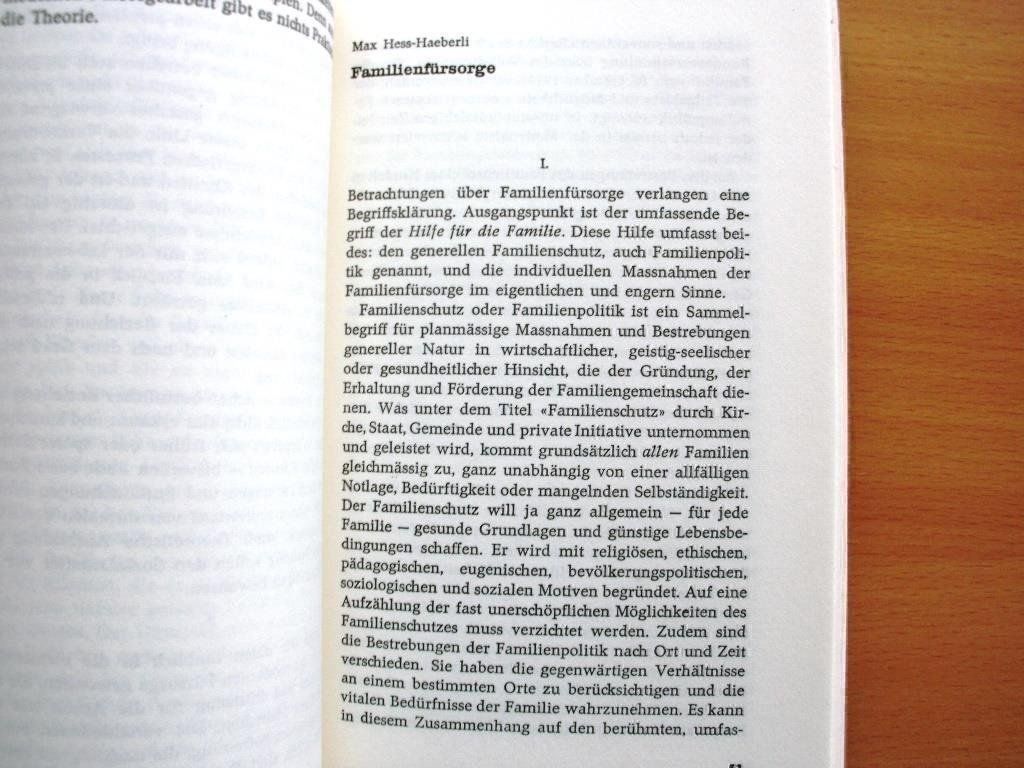 Libri: Möglichkeiten+Ziele der  Jugendfürsorge – Usato da Grenchen venduto da Kogi7 3