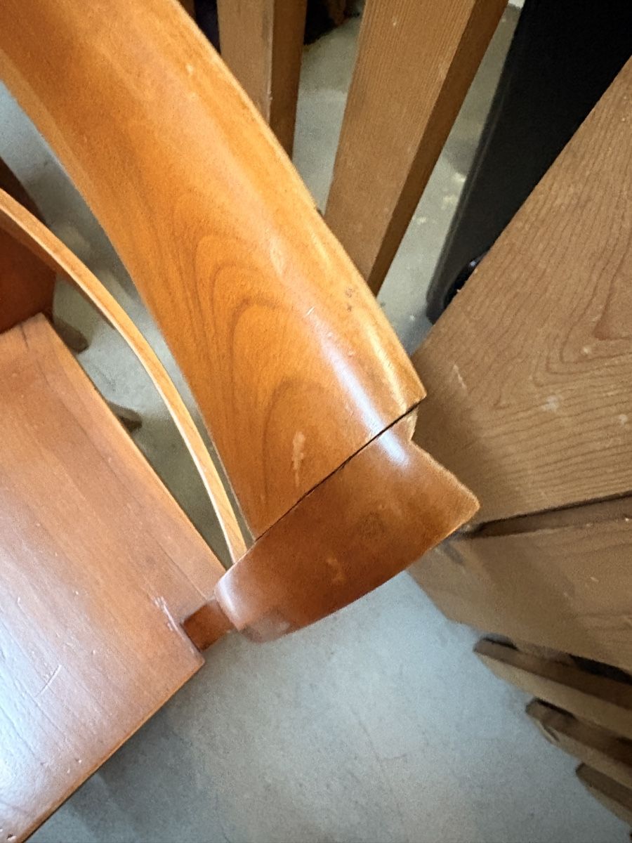 Sedie: Zwei Holzstühle klassisches Design – Usato da Zürich venduto da viv_nevi 1