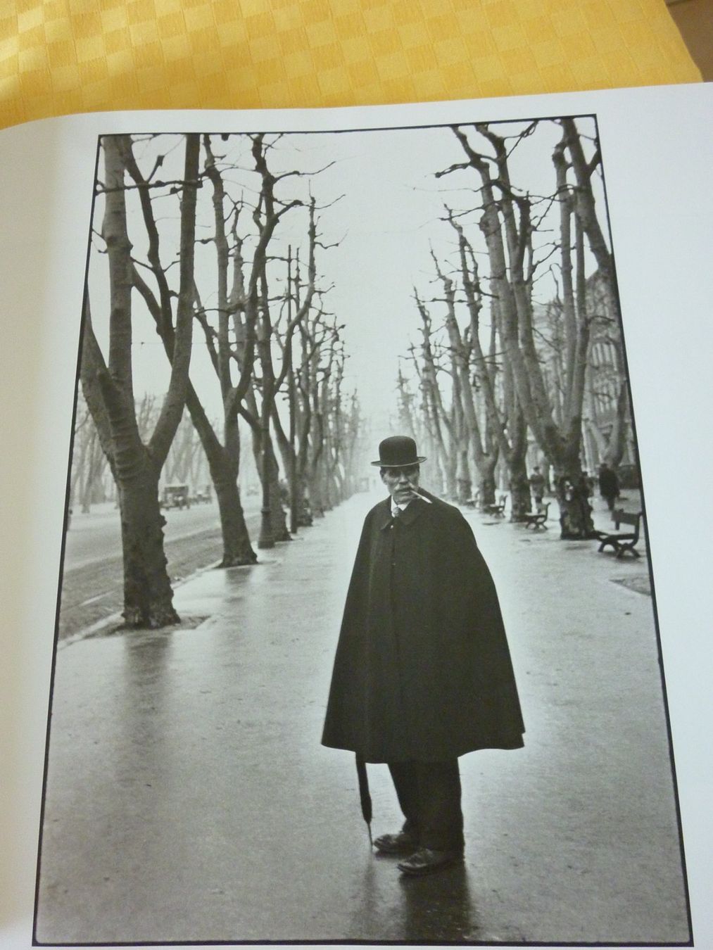 Libri: Henri Cartier-Bresson (1908 - 2004) – Usato da Egg b. Zürich venduto da MissMarple2 4