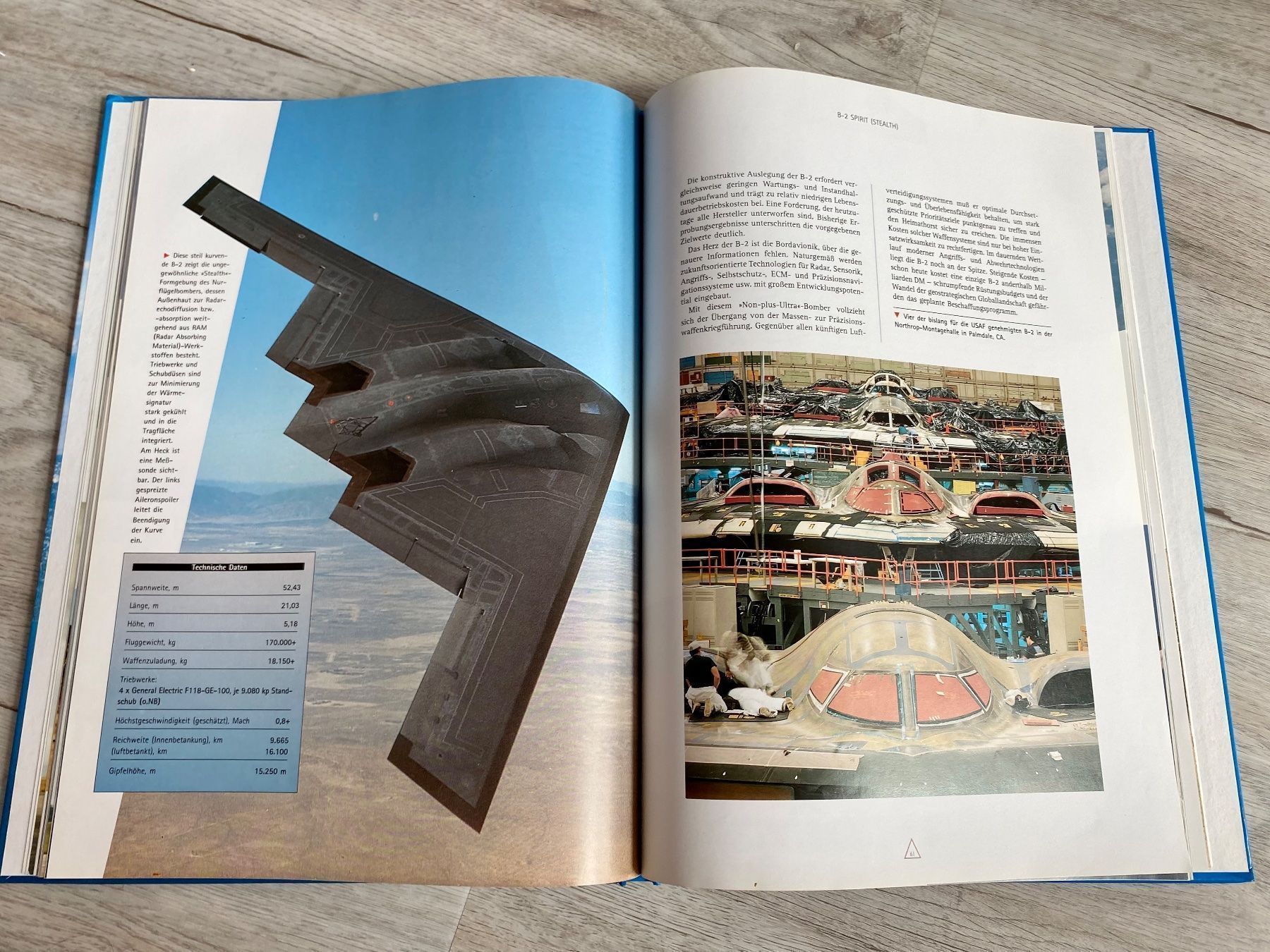 Bücher: TOP - Buch HIGH-TECH FLUGZEUGE – Gebraucht aus Rickenbach b. Wil von sunneschii_ 6