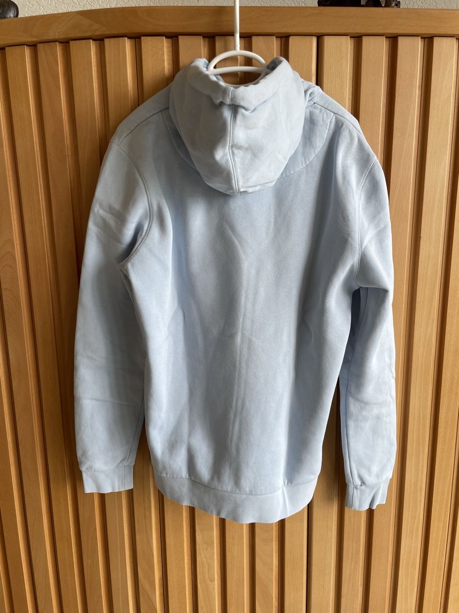 Top: Sweat à capuche - Eleven Degrees - L-M – Usato da Onnens VD venduto da Slyce 1