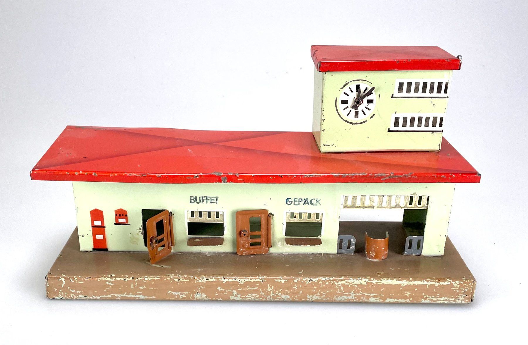 Kit di modellismo & Modellini statici: Spur H0 Blechbahnhof 26x 10 cm – Usato da Adligenswil venduto da Suter-Hobbyhaus