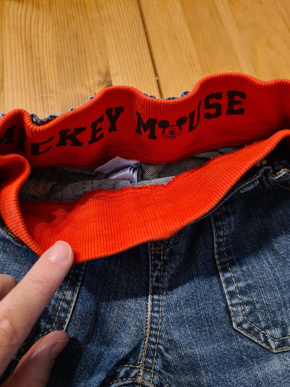 C&A Pantaloni: Jeans Mickey Mouse Grösse 86 Kinder – Usato da Horw venduto da Mirii91 3
