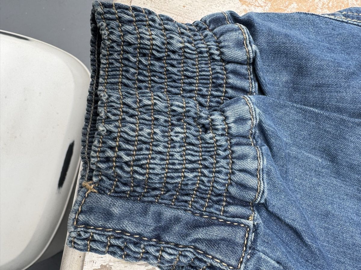 Jeans: Denim 3/4 Jeans,Grösse 29 – Usato da Visp venduto da Pastis 1