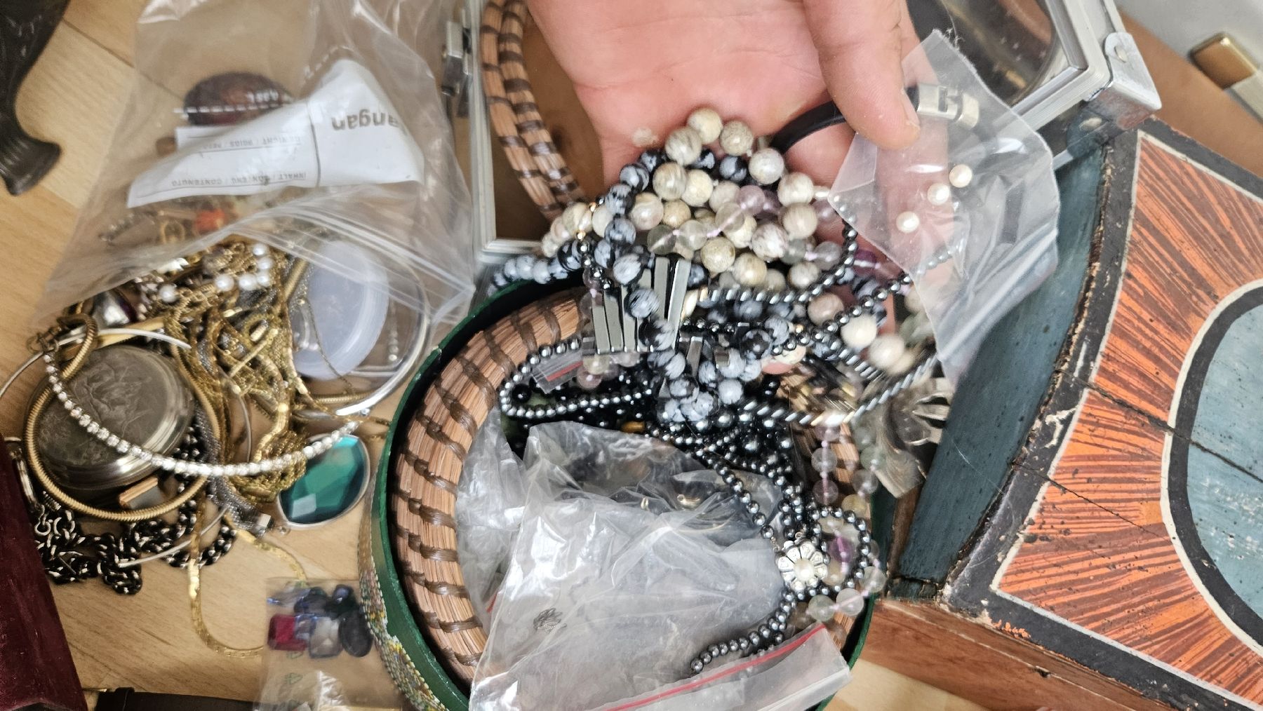 Toutes les décorations: Lot Verschiedene Flohmarkt Sache – D'occasion à Rickenbach b. Wil par nic_8ljr 5