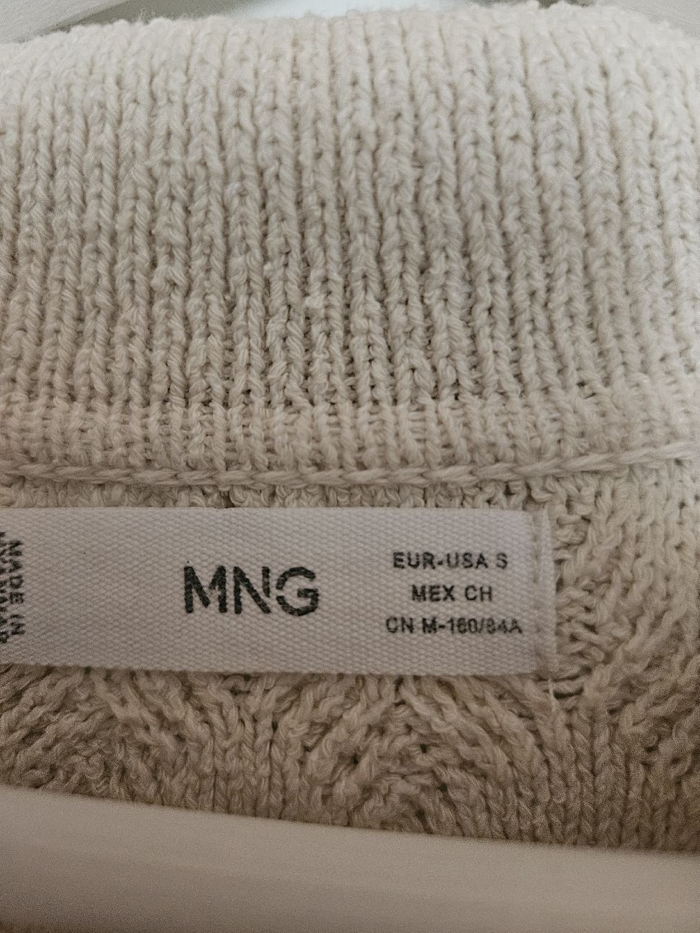 Mango Maglioni & Felpe: Strickpullover Mango beige in Grösse S – Usato da Niederwil AG venduto da Sillimini 1