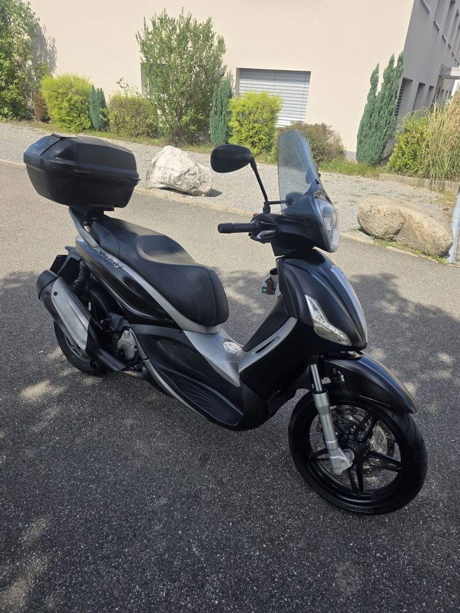 Piaggio Scooter: PIAGGIO BEVERLY 350i.e. ABS – Usato da Winterthur venduto da Fabio_46 5
