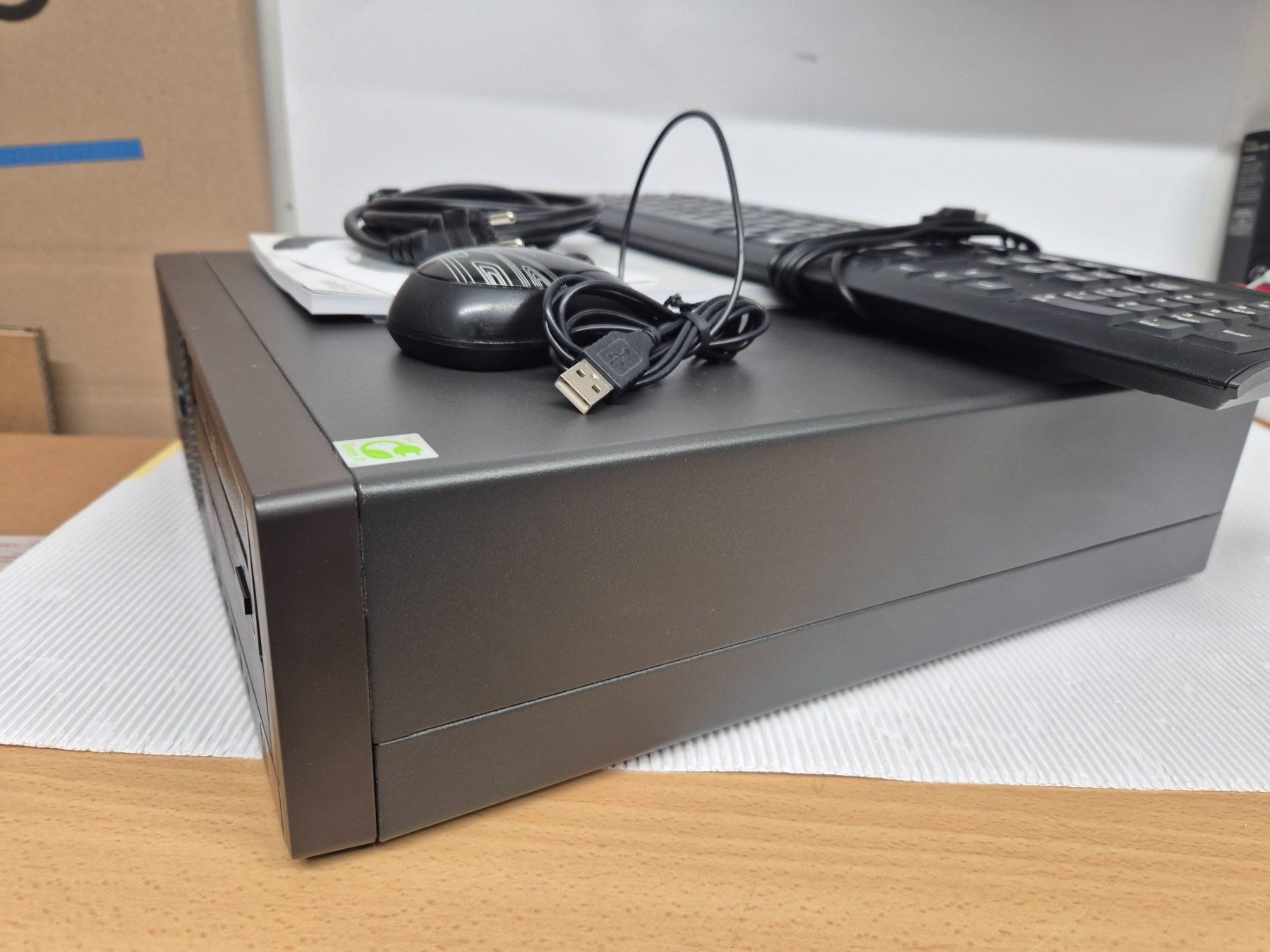 Fujitsu PCs: FUJITSU ESPRIMO E705 mit Win11PRO – Gebraucht aus Sitterdorf von Lenggi7 2
