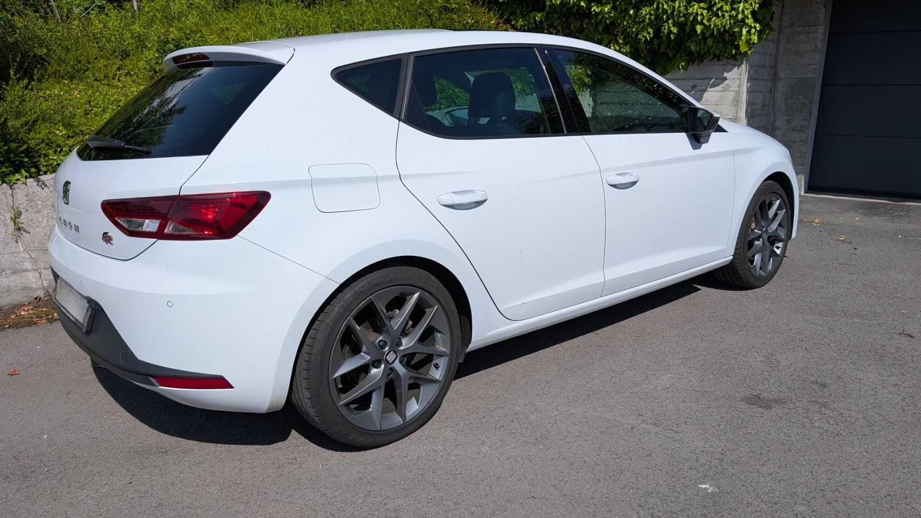 Seat Automobili: SEAT Leon 1.4 TSI - FR – Usato da Lüchingen venduto da fyb59 1