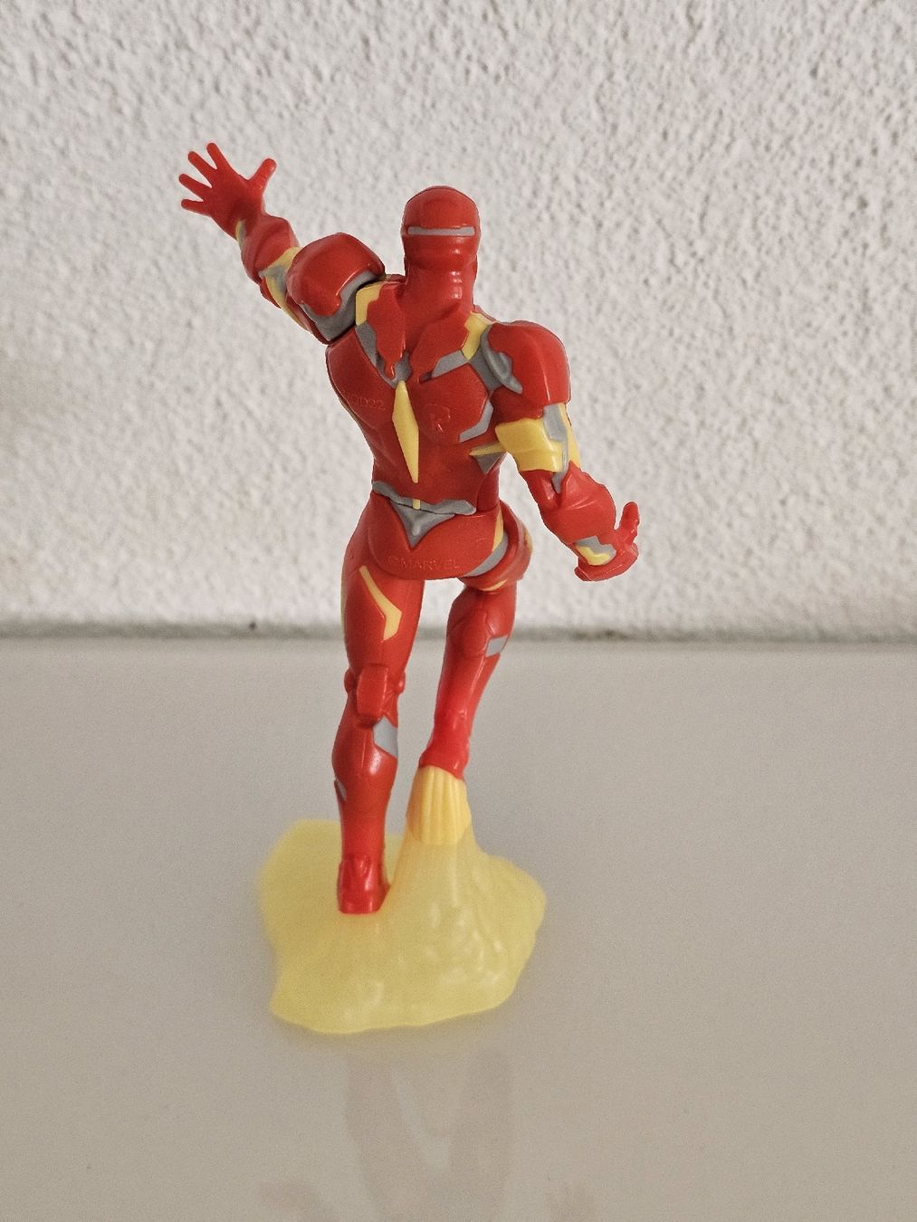 Marvel Spielzeuge: Figurine Iron Man Marvel 10 cm kinder surprise geant – Gebraucht aus rolle von Noma-collectible 1
