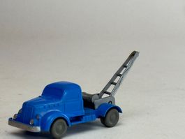 EB- Wiking White Abschleppwagen himmelblau