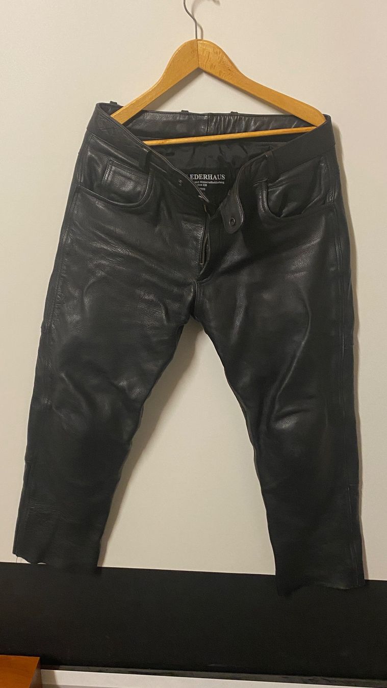 Pantaloni: (KOPIE) Motorrad Lederhose – Usato da Frauenfeld venduto da Srajan 3