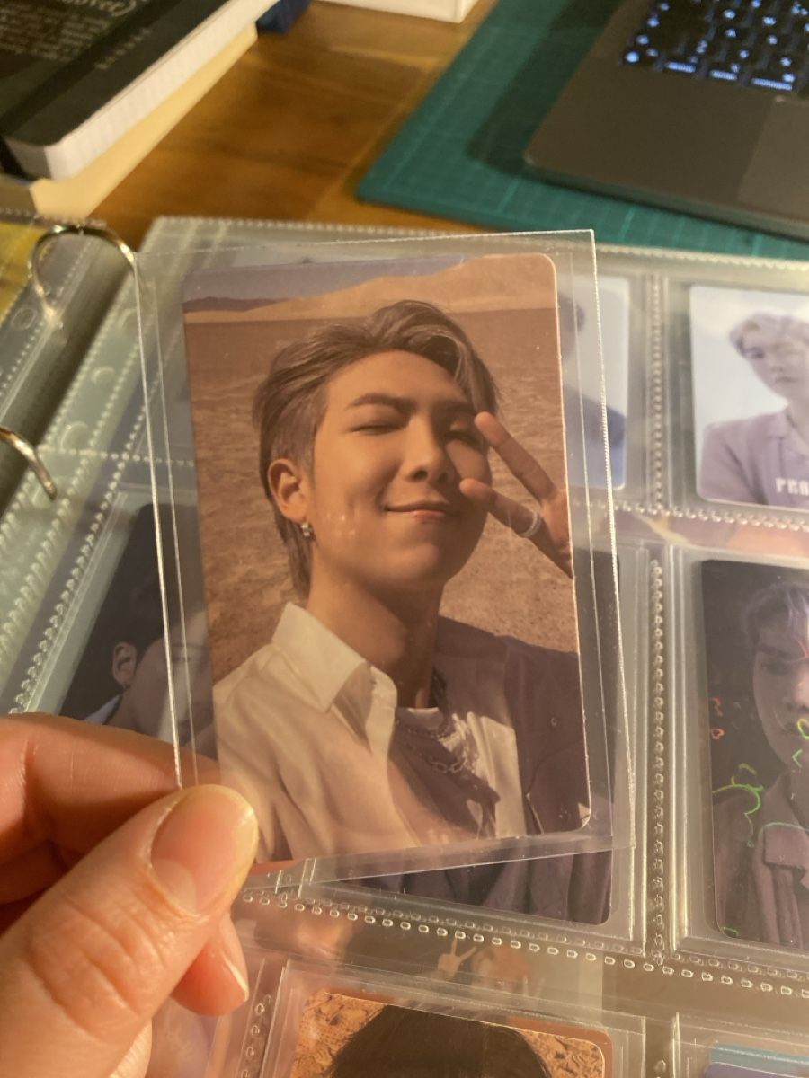 Carte collezionabili: BTS Proof RM Weverse pob – Nuovo (secondo la descrizione) da Pieterlen venduto da Mondbuchzauber_rkive