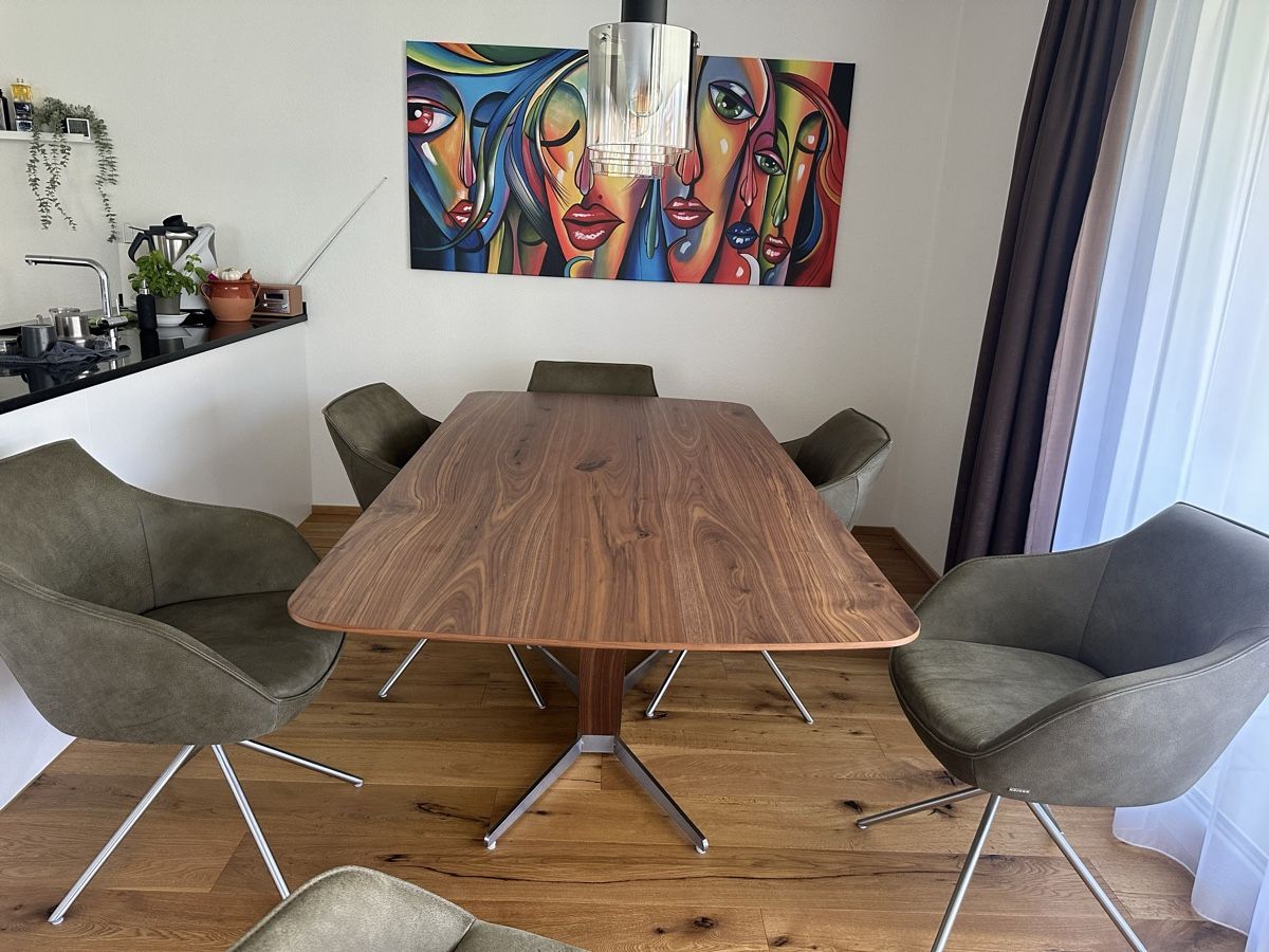 Pfister Tavoli: Esstisch Designer Koinor – Usato da Neukirch (Egnach) venduto da Drughino 1