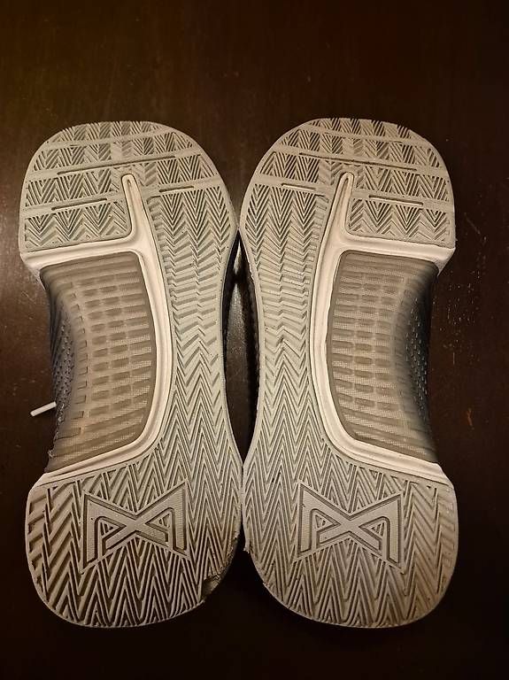 Nike Chaussures hommes: Crossfit Schuh - Nike Performance METCON 9 - Grösse 41 – D'occasion à Hochdorf par Canada97 2