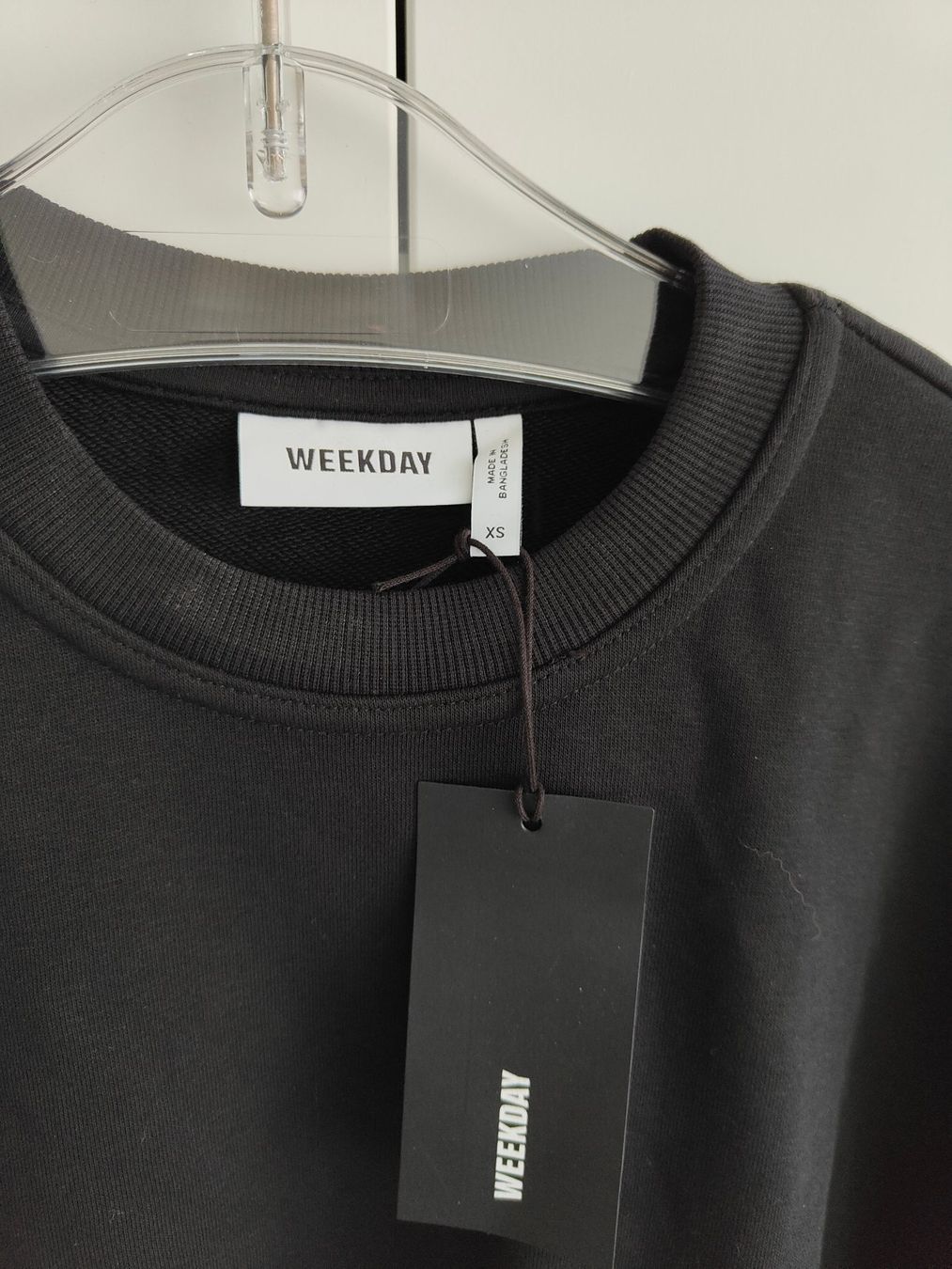 Weekday Maglioni & Felpe: WEEKDAY Sweatshirt - Grösse XS – Nuovo e nell'imballaggio originale da Rickenbach b. Wil venduto da VeryLovelyThings 2