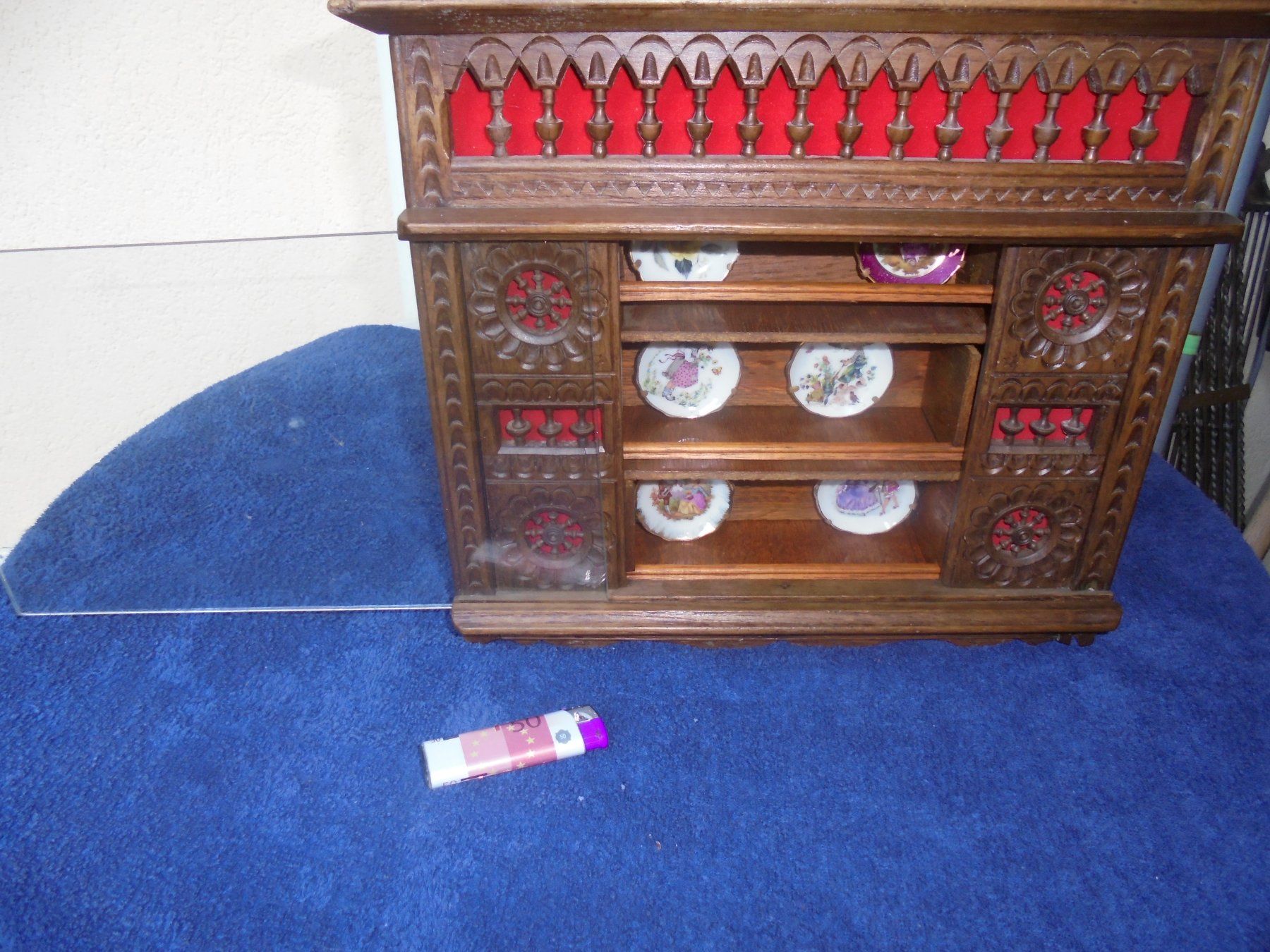 Vetrine: Antike Kindervitrine bretonisch, ca. 1940 – Usato da Camorino venduto da Hunpete 7