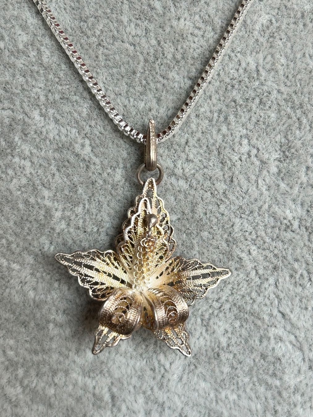 Anhänger: Kette mit Orchidee (Silber) – Gebraucht aus Dittingen von Bellevista 6
