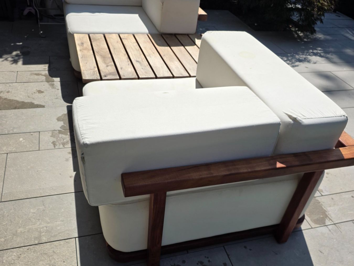 Westwing Sofas: Ensemble de canapé et table extérieur modulable – D'occasion à Vésenaz par tim_7xkk 1