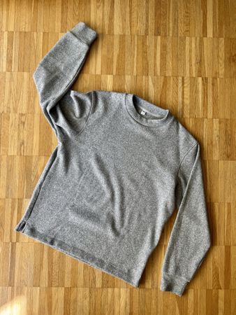 🔥 Pull UNIQLO M NEUF JP